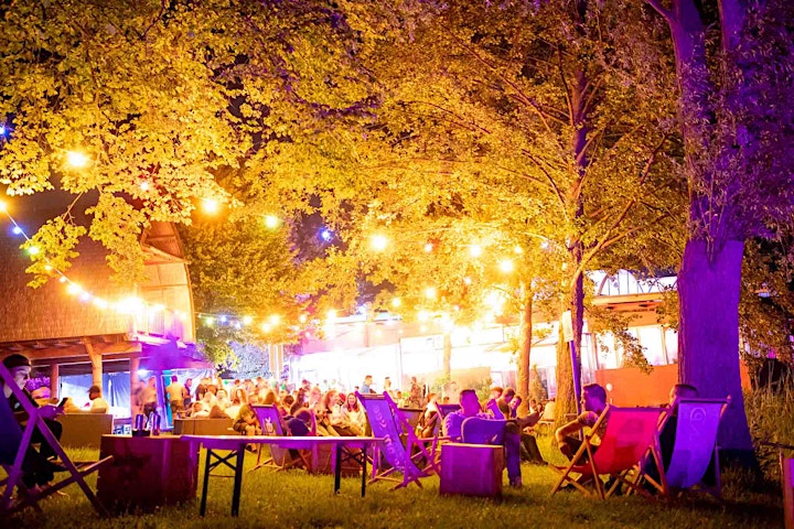 90iger Party vor dem Feiertag am Erländersee: Bild