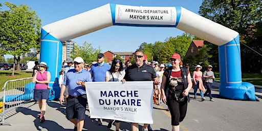 La marche du maire / The mayor's walk