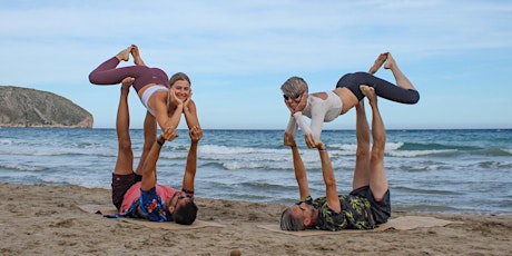 AcroYoga & Beach Fun Holiday in Sitges, Barcelona (5 Days) August I entradas