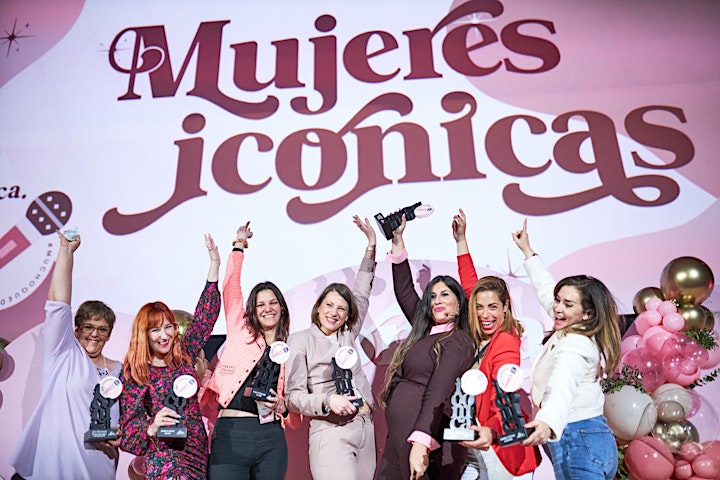 Imagen de ICÓNICA - El Evento para Mujeres que tienen #MuchoQueDecir