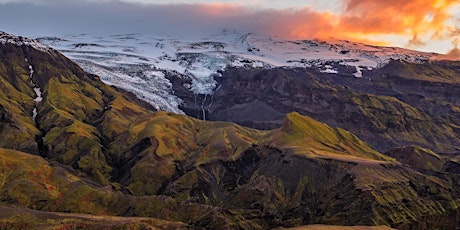 Imagem principal de 2017 Iceland Midnight Sun Timelapse and Aerial Expedition
