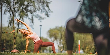 Vinyasa flow extérieur au Grand Marché de Québec primary image