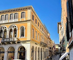 Venice's Former Financial Centre (Architecture Tour)