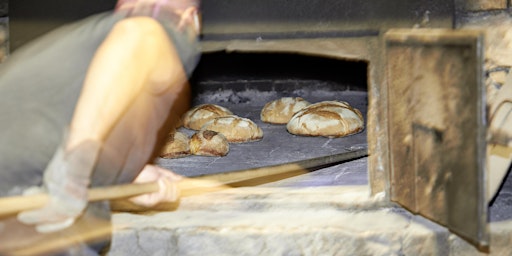 Atelier de fabrication de pain à l'ancienne