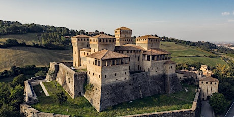 Immagine principale di Instameetparma38: visita al Castello di Torrechiara 