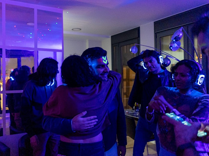 Silent disco sunday evening meetup party image