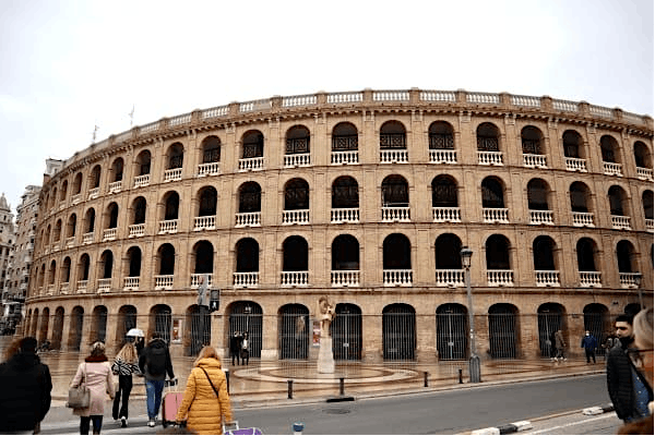 Valencia, Spain: Desserts, the Bullring & the Palace of Communication