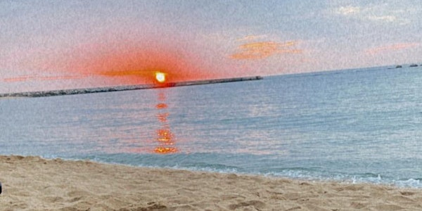 Sunrise meditation in the BARCELONETA BEACH!☺️☺️☺️ LUN Y VIER 6:30-7:00am