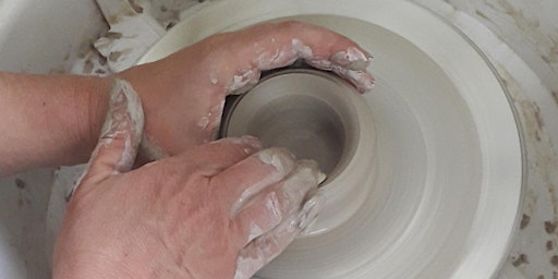 One day - Pottery on the wheel - for beginners 18/06