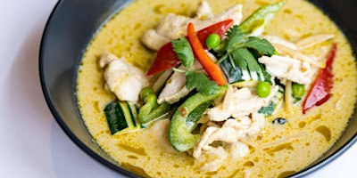 Image principale de Thai Cuisine Essentials - Cooking Class by Cozymeal™