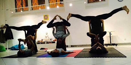 Imagem principal de Acro Yoga no Celebra a Primavera - Festival Zen