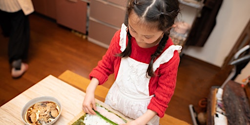 Primaire afbeelding van Kid Chef Sushi Celebration - Cooking Class by Cozymeal™