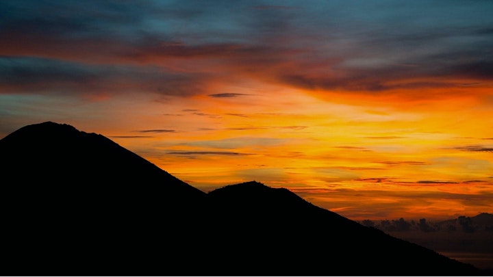 Immagine Magico tramonto dalla vetta del Moriglion di Penna