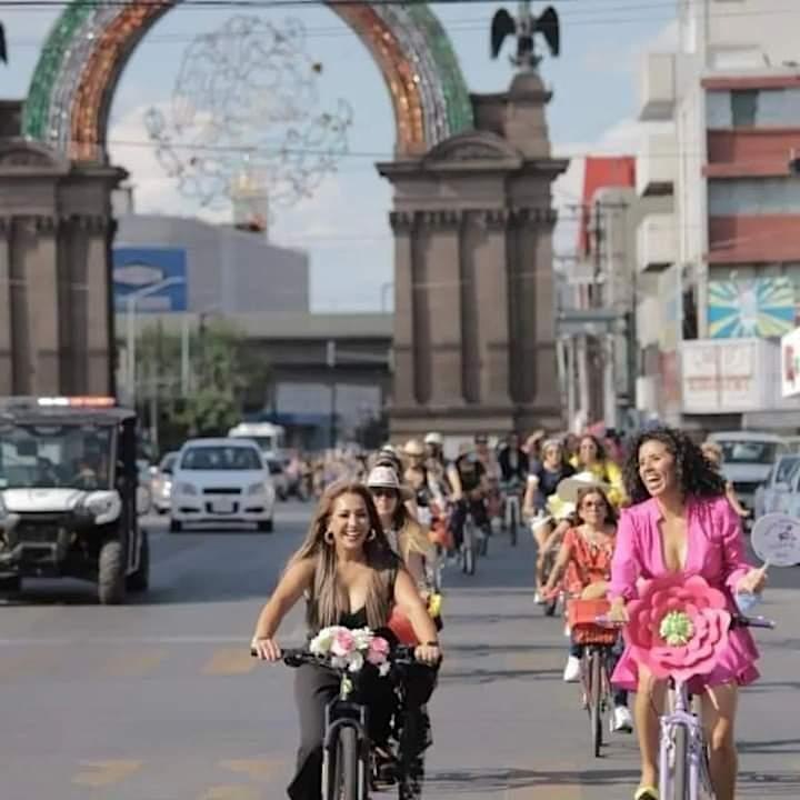 Imagen de Monterrey Fancy Women Bike Ride 2022