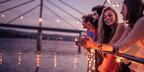 80s 90s Summer Boat Party | Welcome Drink