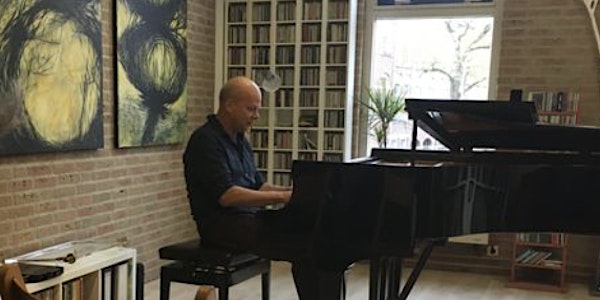 Dré Wapenaar (piano) speelt composities van Simeon ten Holt en Philip Glass