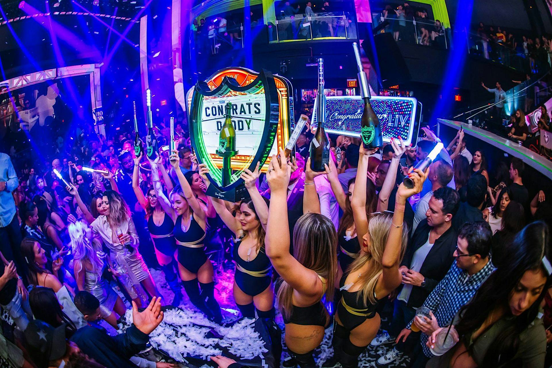 THE WORLD FAMOUS NIGHTCLUB VIP PACKAGE
