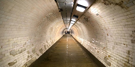 Imagen principal de Chimneys & Tunnels Along the Thames, guided walk  22 October 2022