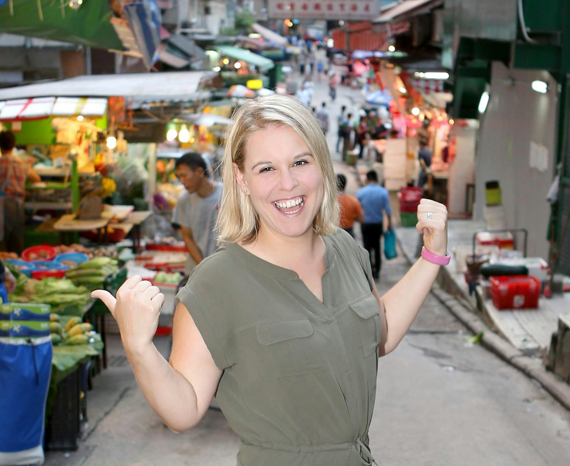 Hong Kong Tailored Private Walking Tour - 6 hours