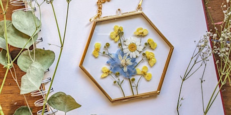 Pressed Floral Frames with Wildry