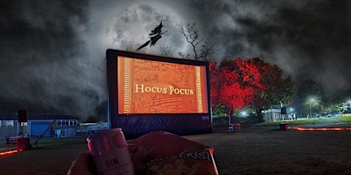 Halloween showing of Hocus Pocus on Gainsborough Outdoor cinema