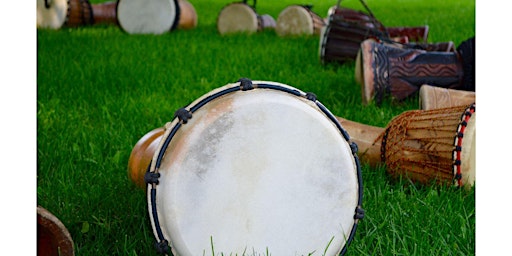 Drumming Circle (Leek)