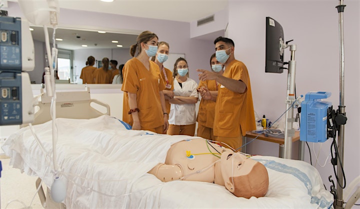 Imagen de Sinergia 2022: visita al Centre de Simulació Mèdico-Quirúrgica Avançada