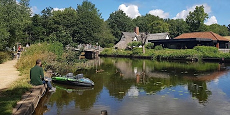 What connects the Hay wain to London Taxis? River Walk from Flatford Mill
