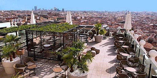 Disfrutamos de las vistas de Madrid desde un rooftop