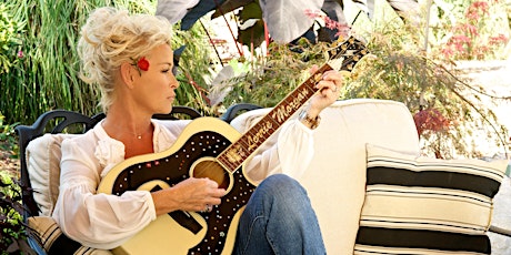 FREE Concert Series  presented by Luminary Hotel & Co. -	  Lorrie Morgan