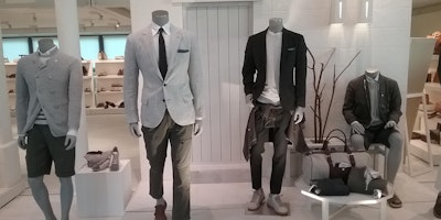 5°Bando Corso di Visual Merchandising del 25 Settembre 2017 + sconto €1000 5°Bando Corso di Visual Merchandising del 25 Settembre 2017 + sconto €1000