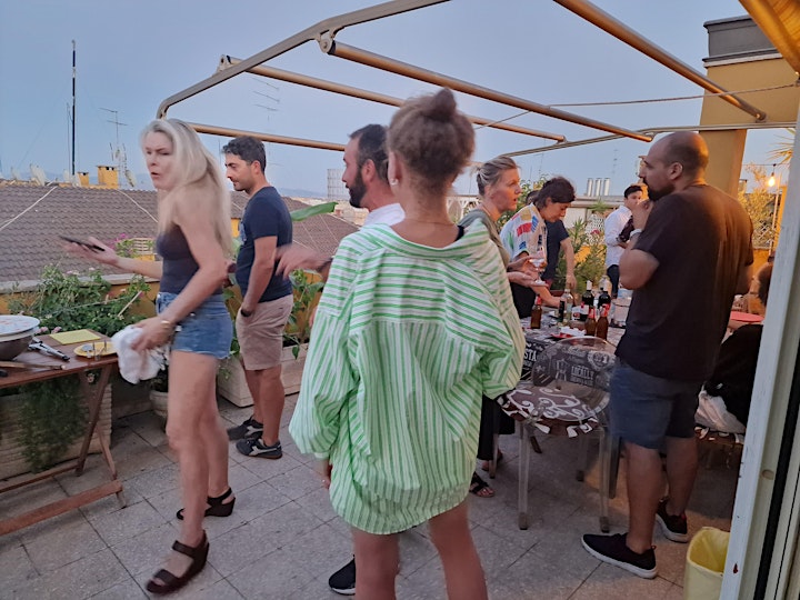 International social BBQ party | Trastevere image