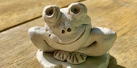 Froggy Sculptures with Art Est @ Footprints Ecofestival