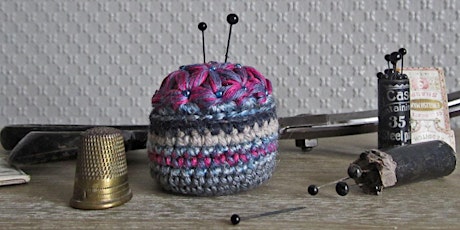 Crochet-along | Jasmine Stitch Pin Cushion (Online)