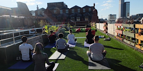 Primaire afbeelding van Rooftop Yoga - sunset sessions