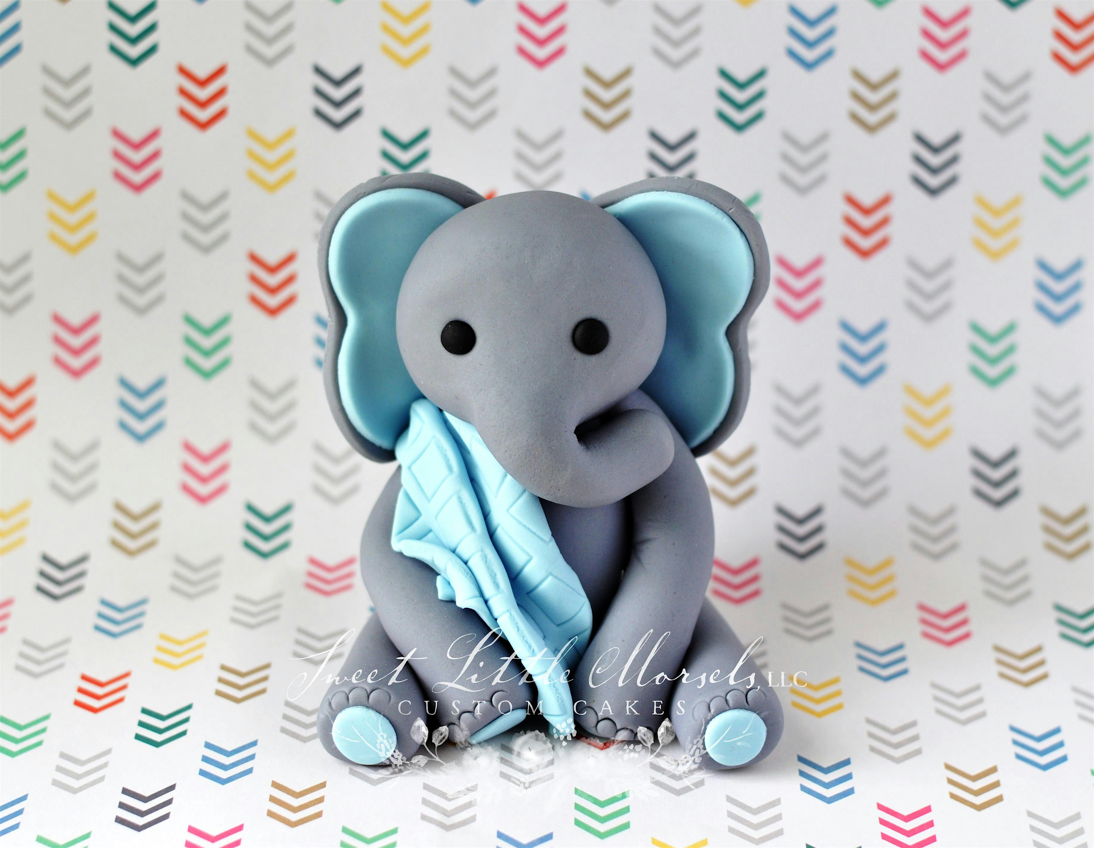 Baby Elephant Fondant Topper Modeling Class – Cake and Candy