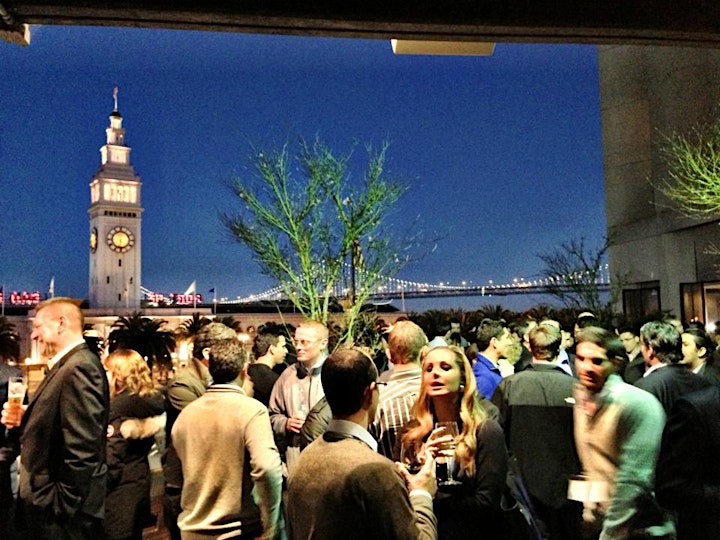 NEW YEAR'S EVE 2023 - LIVE FIREWORKS ON THE EMBARCADERO - OPEN BAR image