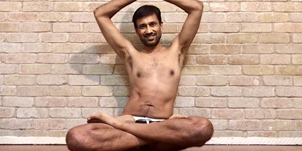 Naked yoga for your sexy abs