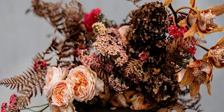 2nd October Sustainable Floral Centrepiece Workshop at Violet and Ivvy