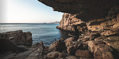 Image principale de L'eau dans les Calanques et en ville : sources, karst et canal de Marseille