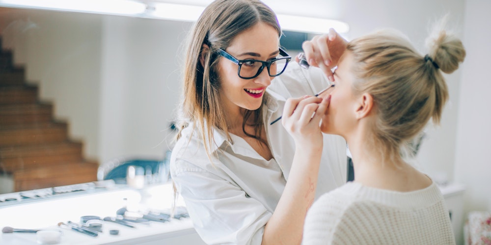 Bare Minerals: Contour like a Celeb