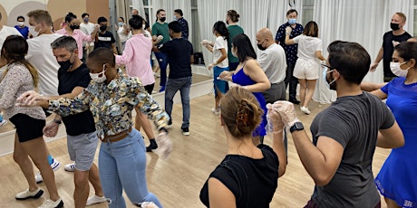 SALSA & BACHATA OCTOBER 4 WEEK CLASSES IN WANCHAI. DISCOUNTS AVAILABLE