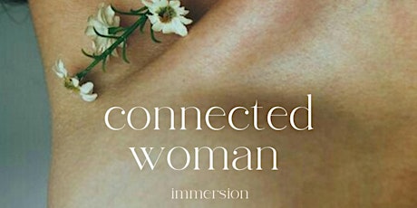 Connected woman immersion