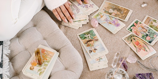 Immagine principale di Learn Intuitive Tarot Reading 