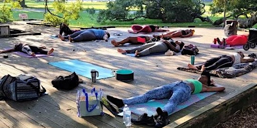 Yoga in the Park: Magical MeetUp