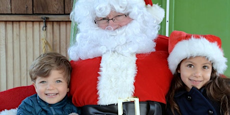 Pictures with Santa on the Dock Dec 3, 10 or 17