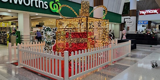 Free Santa photo at Southpoint Shopping Centre
