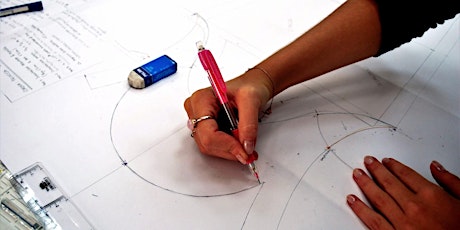 Imagen principal de  Aprende a hacer el PATRONAJE PROFESIONAL de una bata de cola, mangas flamencas y más - 2 días (14h)