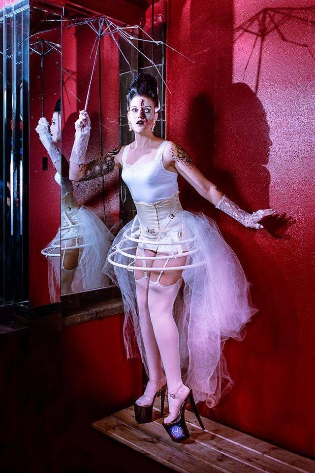 A Burlesque Nightmare Before Christmas. Tribute to the Movies of Tim Burton