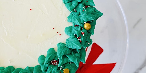 Holiday wreath cake decorating class.